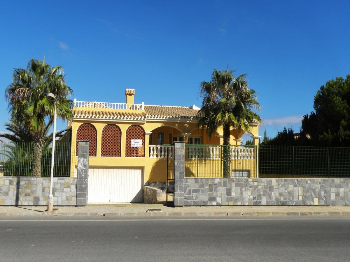 Villa En Veneziola Con Atracadero Privado ลามังกา เดล มาร์เมนอร์ ภายนอก รูปภาพ